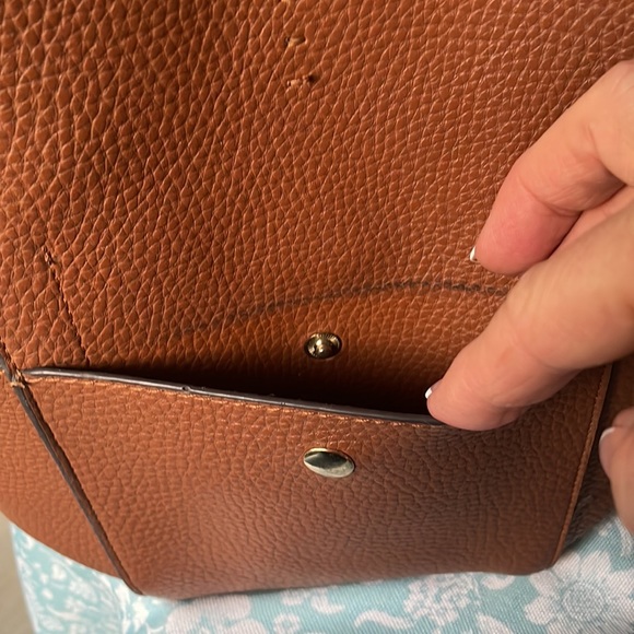 remi & reid Cute Mini Bucket Crossbody Bag in Tan Brown Vegan Leather w/Pouch - Picture 9 of 15